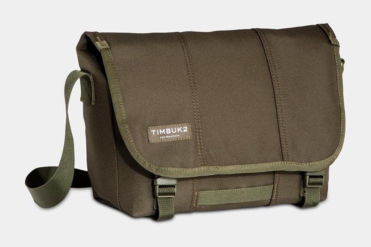 Classic Messenger Bag
