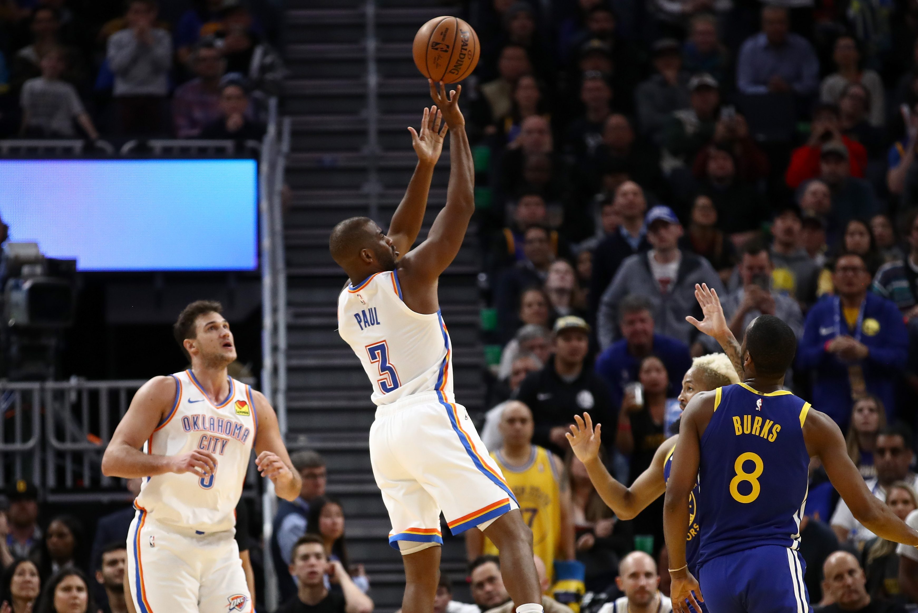 Chris Paul Shoots the Ball
