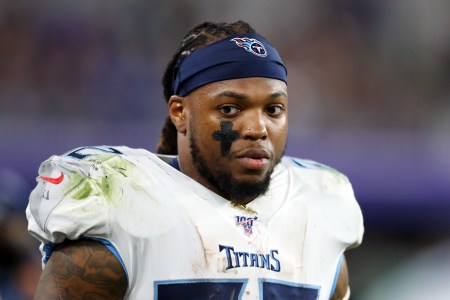 Running back Derrick Henry