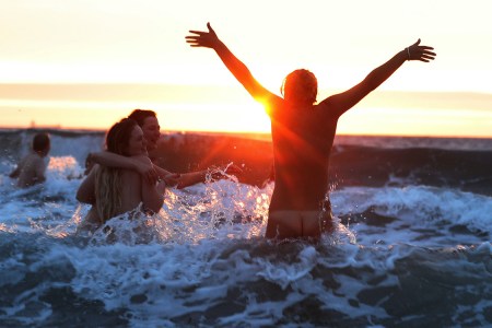 Nude Vacations