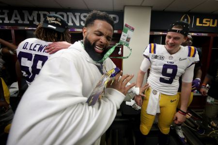 Odell Beckham Celebrates Title Win By Giving Cash to Players