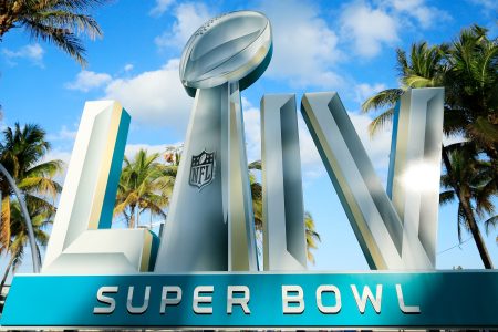 VSiN reporter Josh Applebaum offers his insights on Sunday's best prop bets