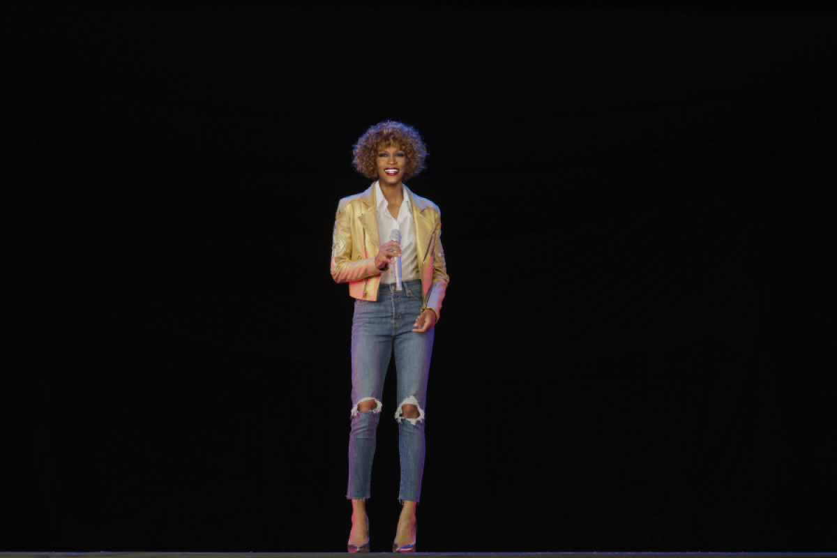 Why Do We Keep Putting Dead Musicians on Hologram Tours?