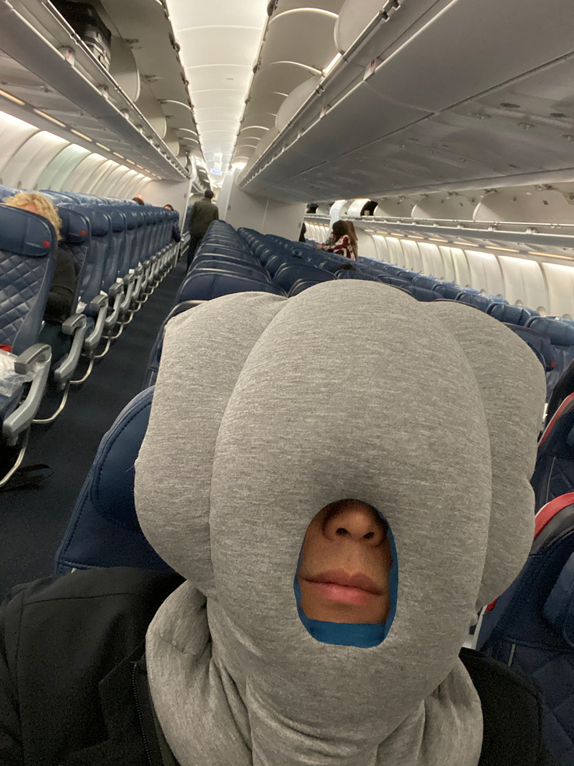 Empty Delta flight to Italy