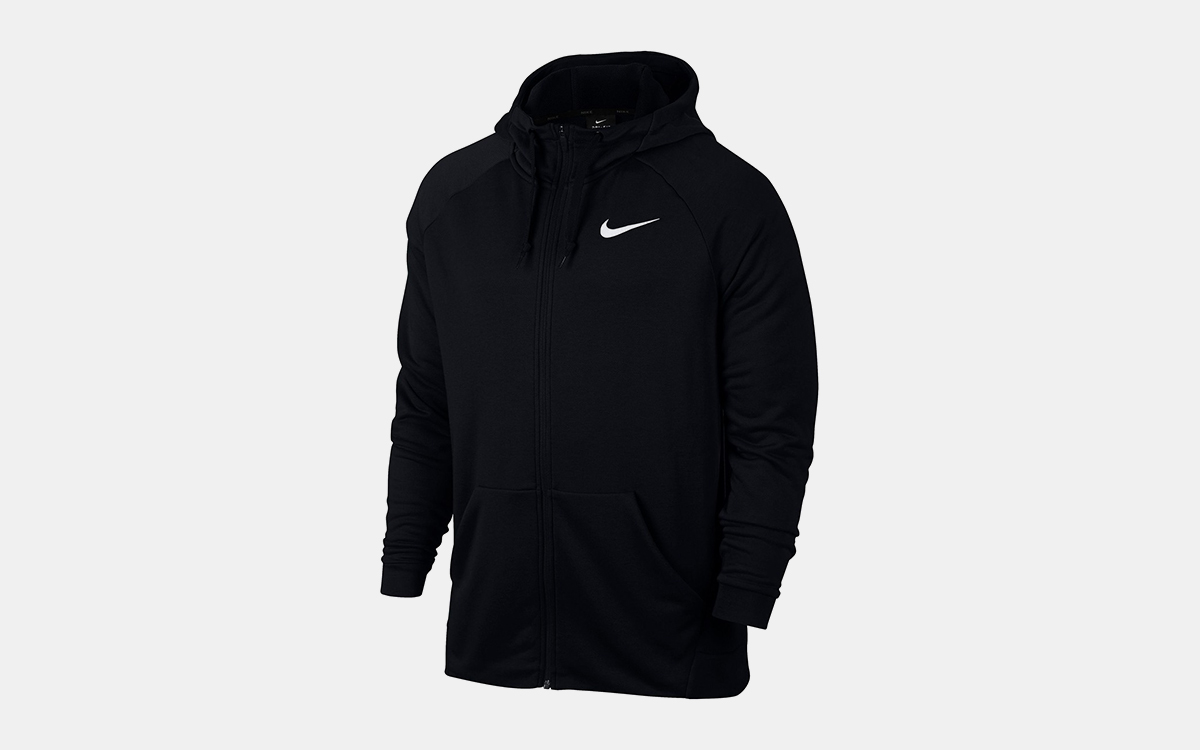 Deal: Nordstrom Rack Continues to Sell Nike Stuff With Huge Discounts