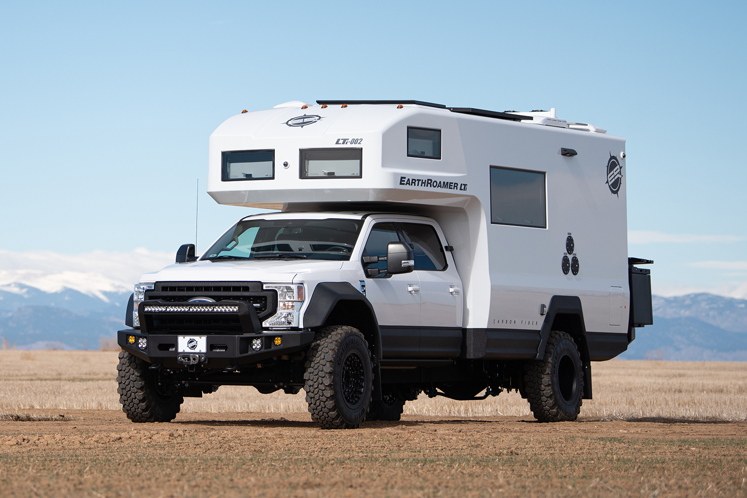EarthRoamer LTi expedition RV