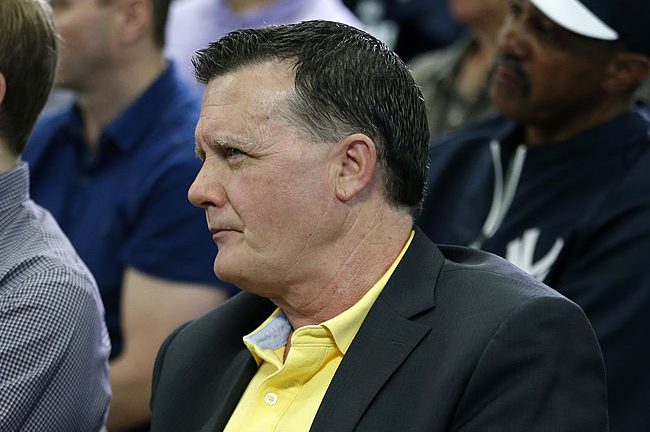 Hank Steinbrenner. watches Derek Jeter speaks at a 2014 media availability. (Mike Carlson/Getty)