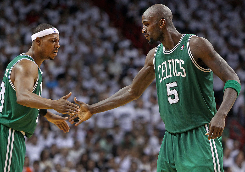 2008 Celtics Paul Pierce and Kevin Garnett