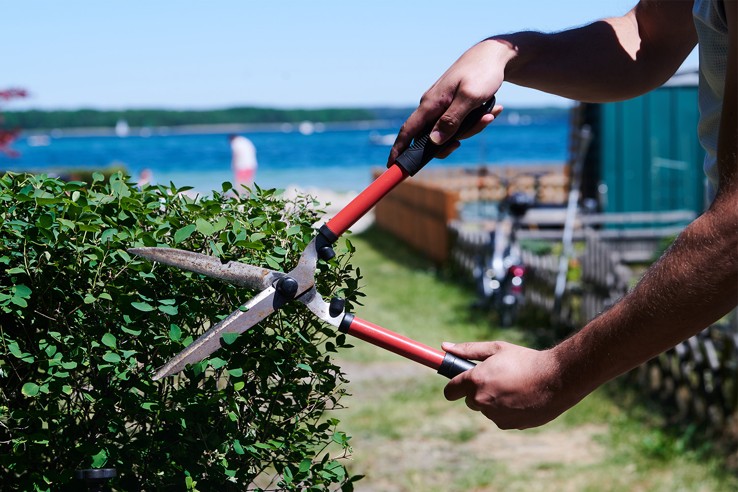 Does Yardwork Count as Exercise?
