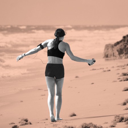 The 13 Best Podcast Episodes for Distracting Yourself During a Long Run
