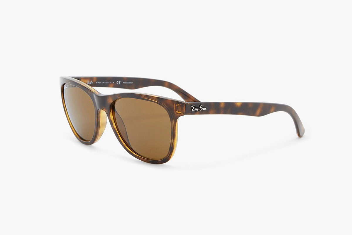 Ray Ban