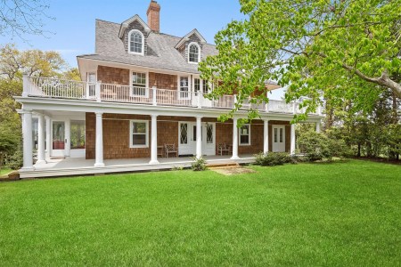 Jackie Kennedy’s Former Summer Home Is for Sale