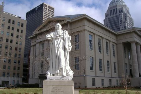 Louis XVI statue