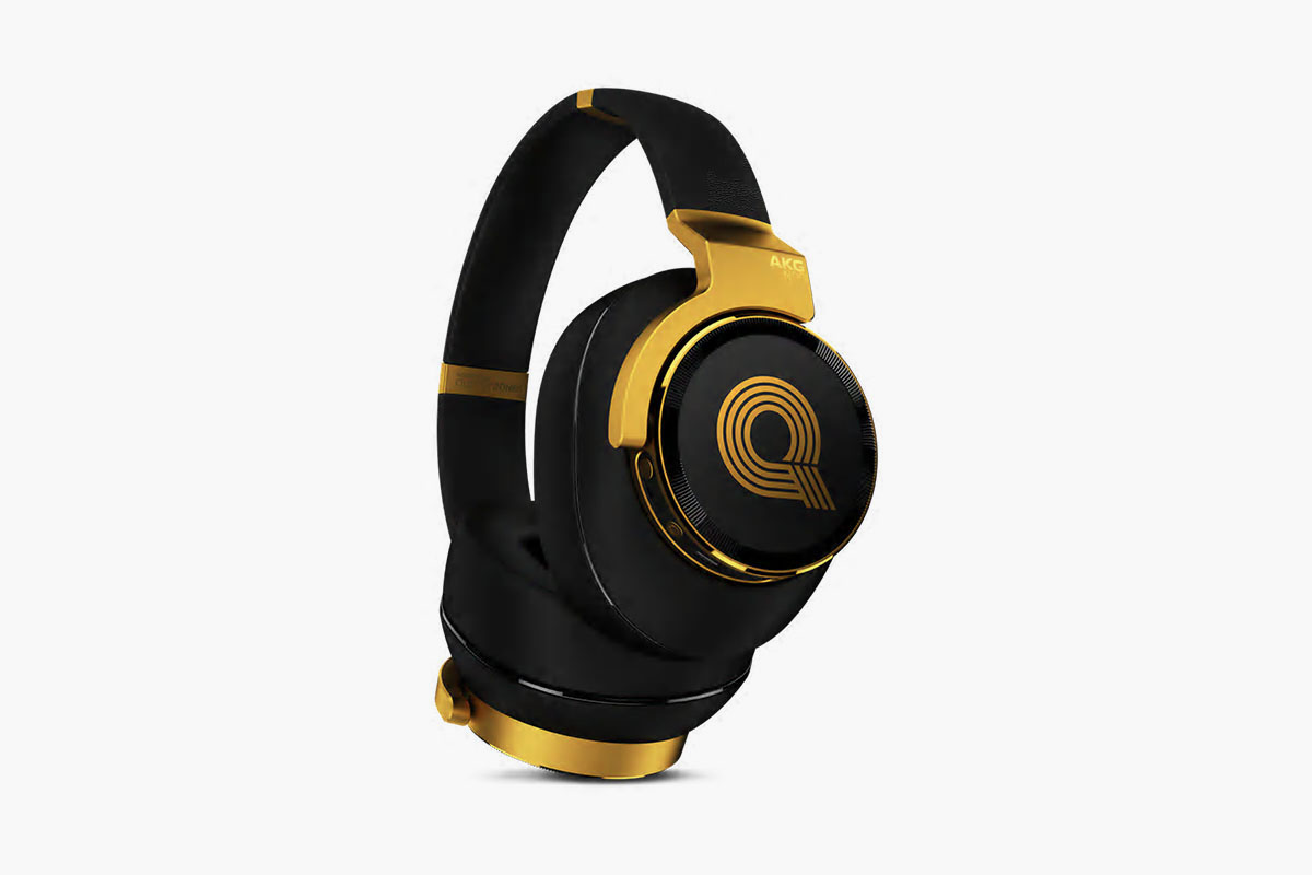 AKG