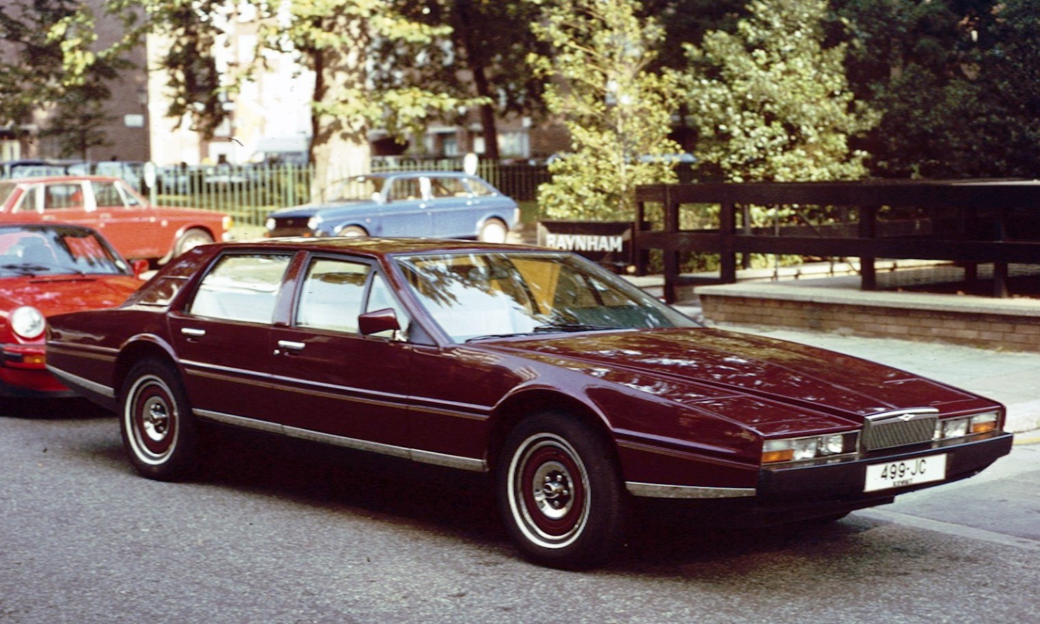 1976 aston martin lagonda
