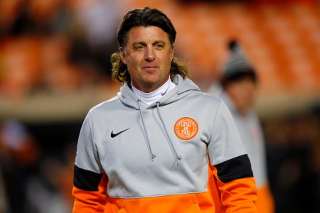 Former Pro Bowler Confirms Mike Gundy Used Racial Slurs in 1989