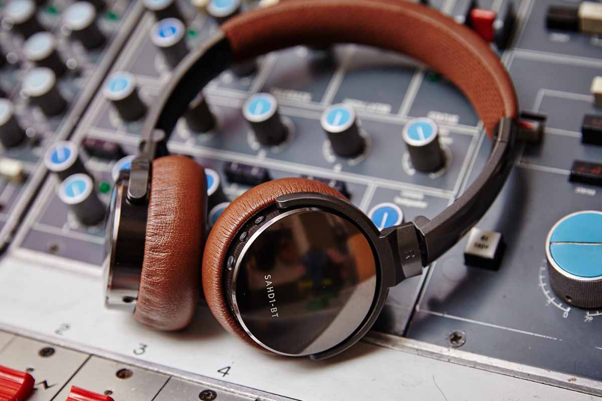 Status Audio