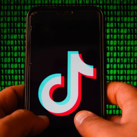 TikTok logo