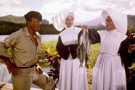 Wayne, Estrabeau, & Peattie In 'Donovan's Reef'