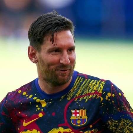 Deportivo Alaves v FC Barcelona - La Liga