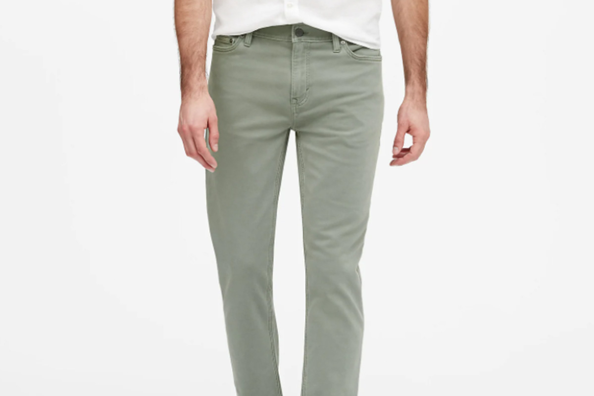 Banana Republic Traveler Pant