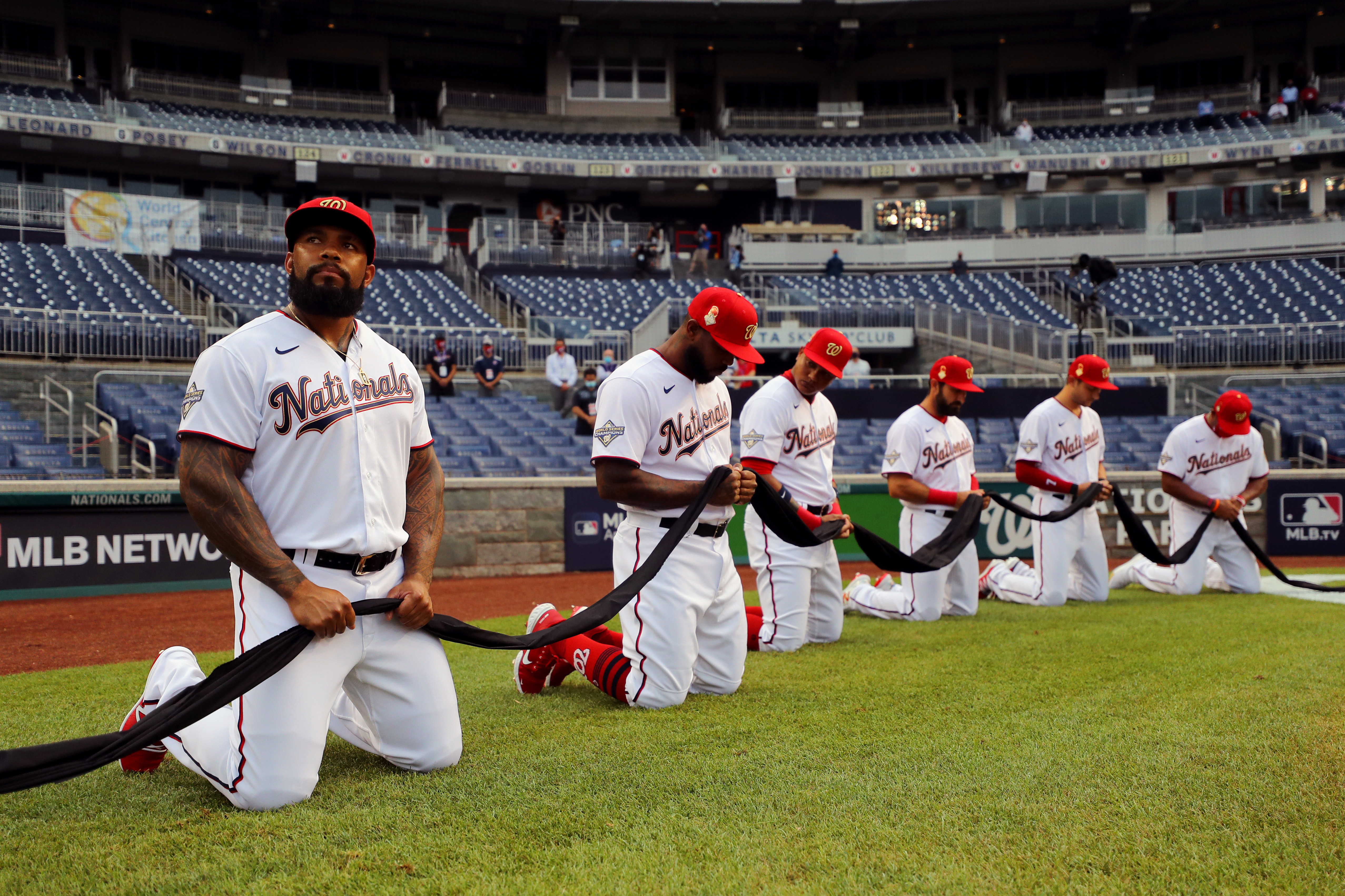 MLB Shows Support for Black Lives Matter on Opening Day