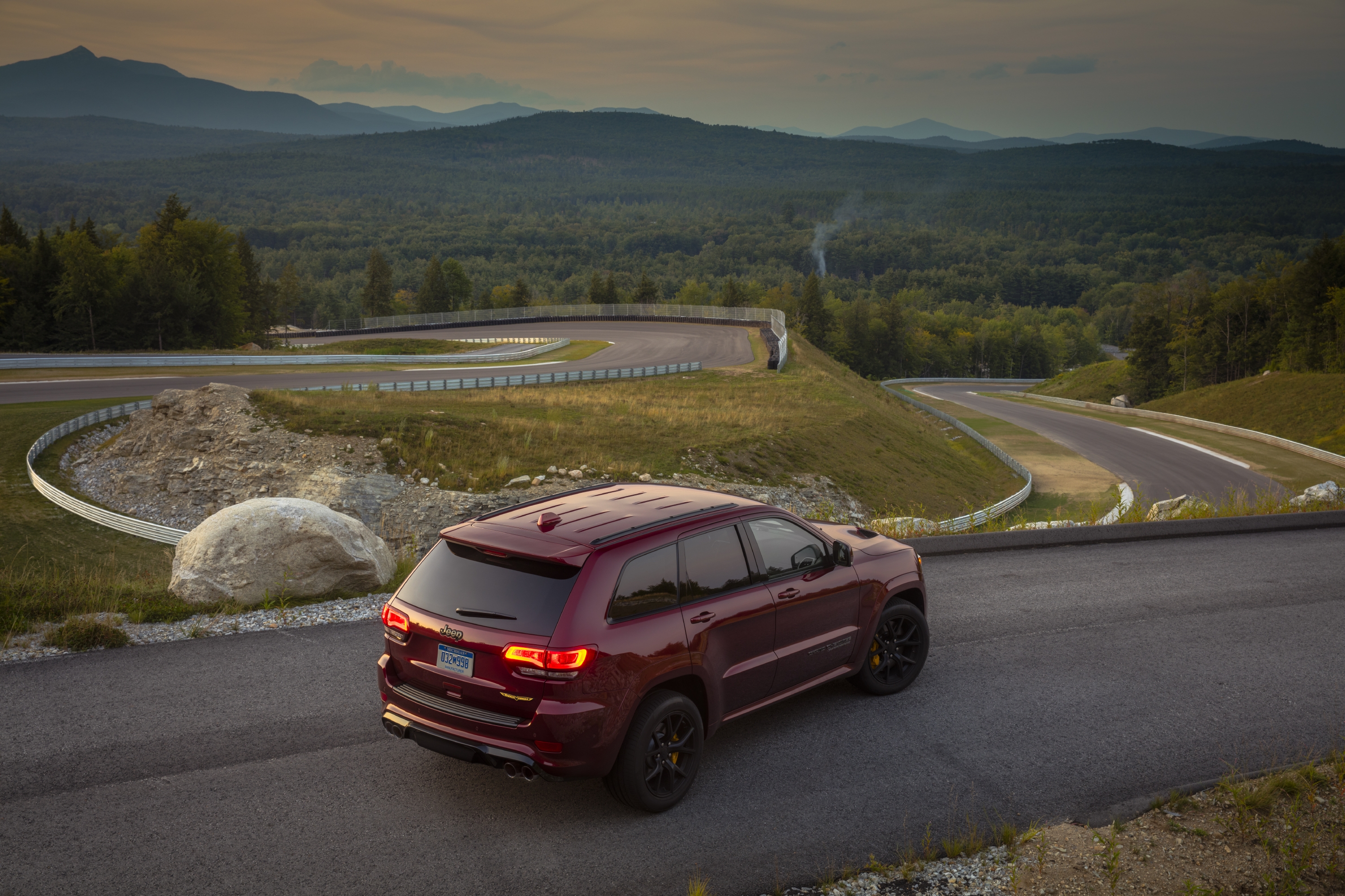 jeep trackhawk 2020