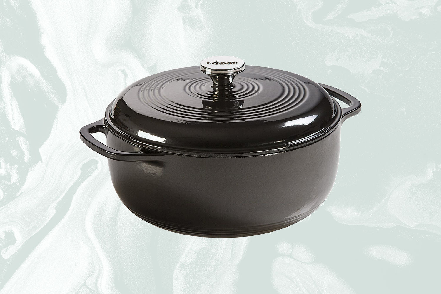 Lodge Cast Iron six quart Dutch oven in black
