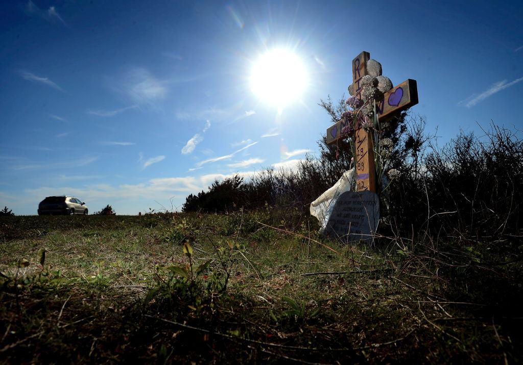 Roadside memorial for victim of Gilgo Beach murders, 2013