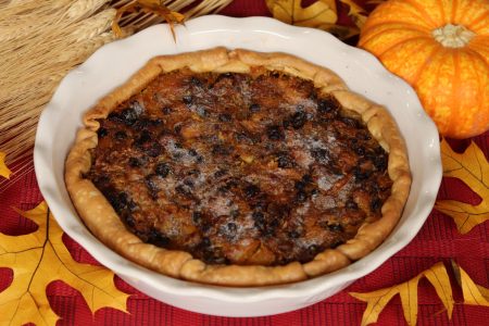 How to Put a Pumpkin Pie From the 1600s on Your Thanksgiving Table