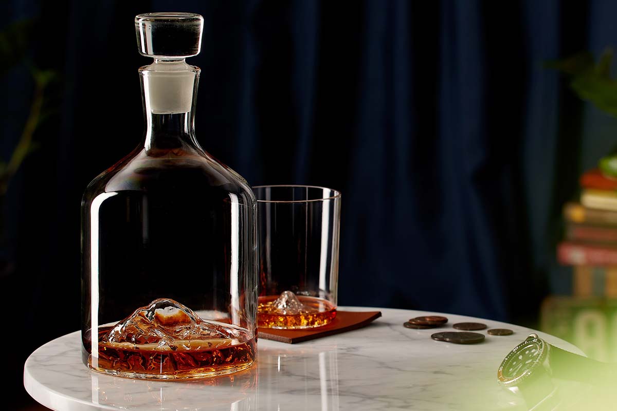 Whiskey Peaks glasses on sale