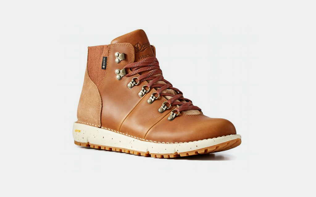 Danner x Huckberry Vertigo 917 'Gold Rush'