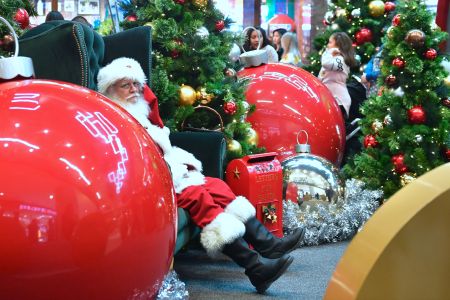 mall Santa