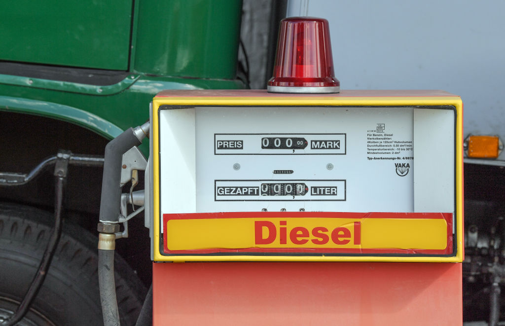 Diesel fuel pump