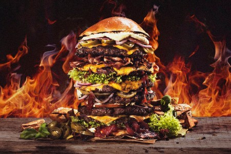 extra large cheeseburger
