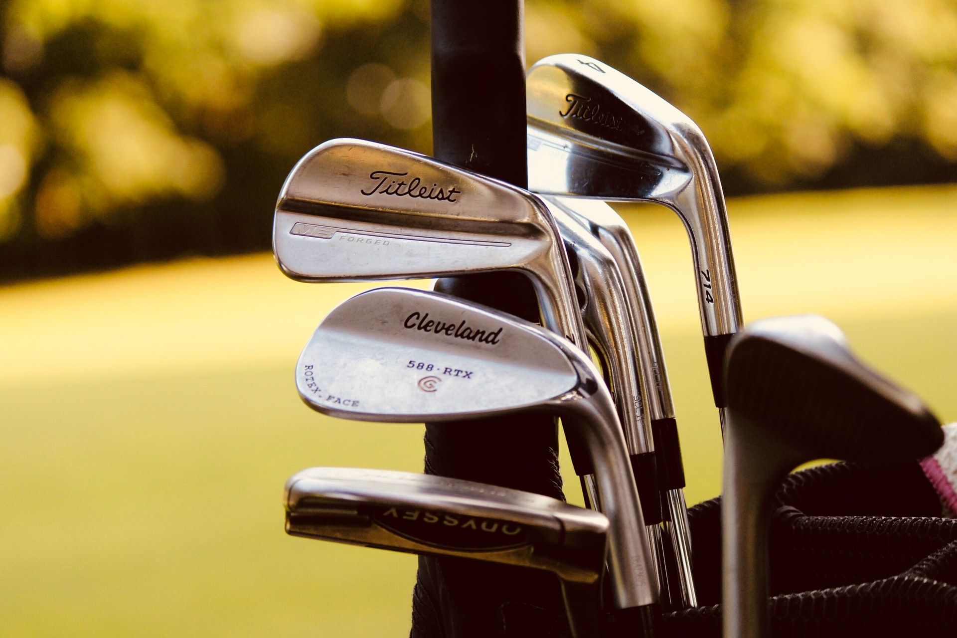 Gold clubs