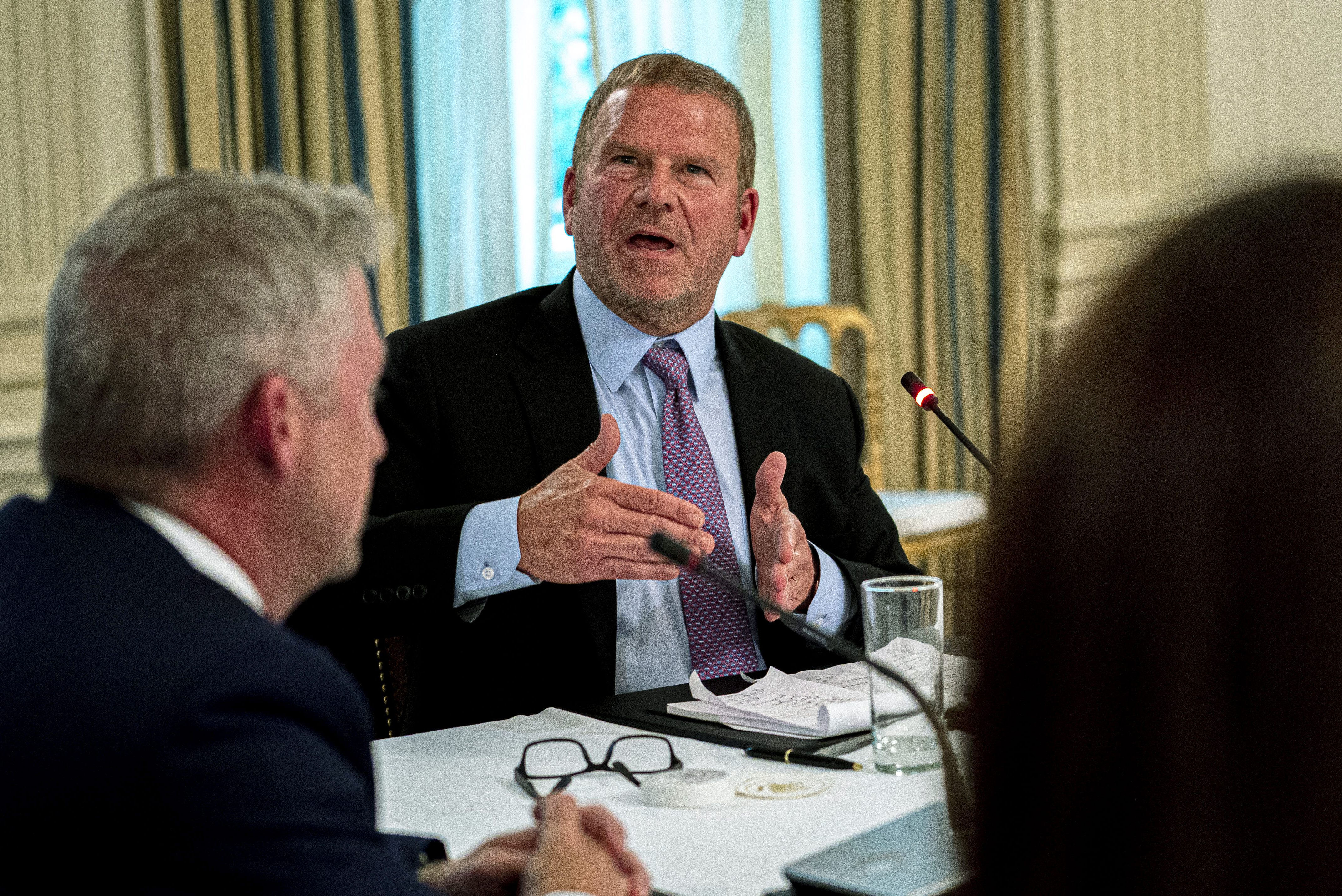 Are Houston Owner Tilman Fertitta’s Ties to Trump Why Harden, Westbrook Want Out?