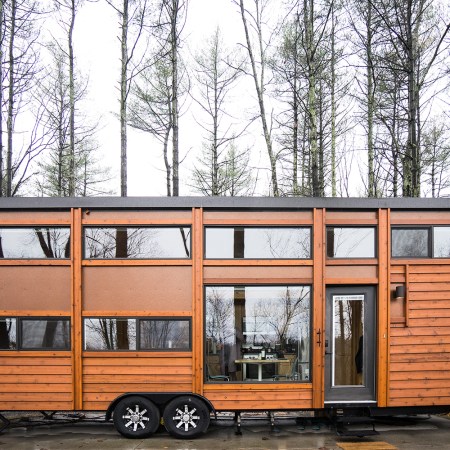 Review: In the Catskills, A Tiny House Resort Looms Large