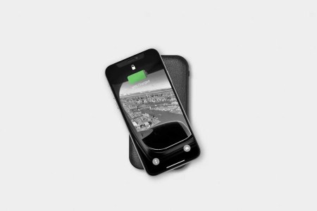 Deal: Save 50% on Courant’s Sleek Wireless Chargers