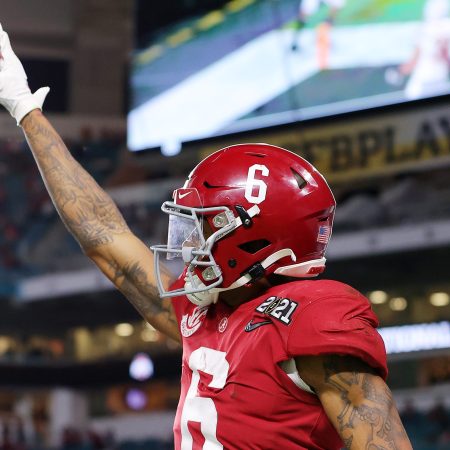 Heisman Winner DeVonta Smith Stars as Alabama Tops Ohio State in National Championship