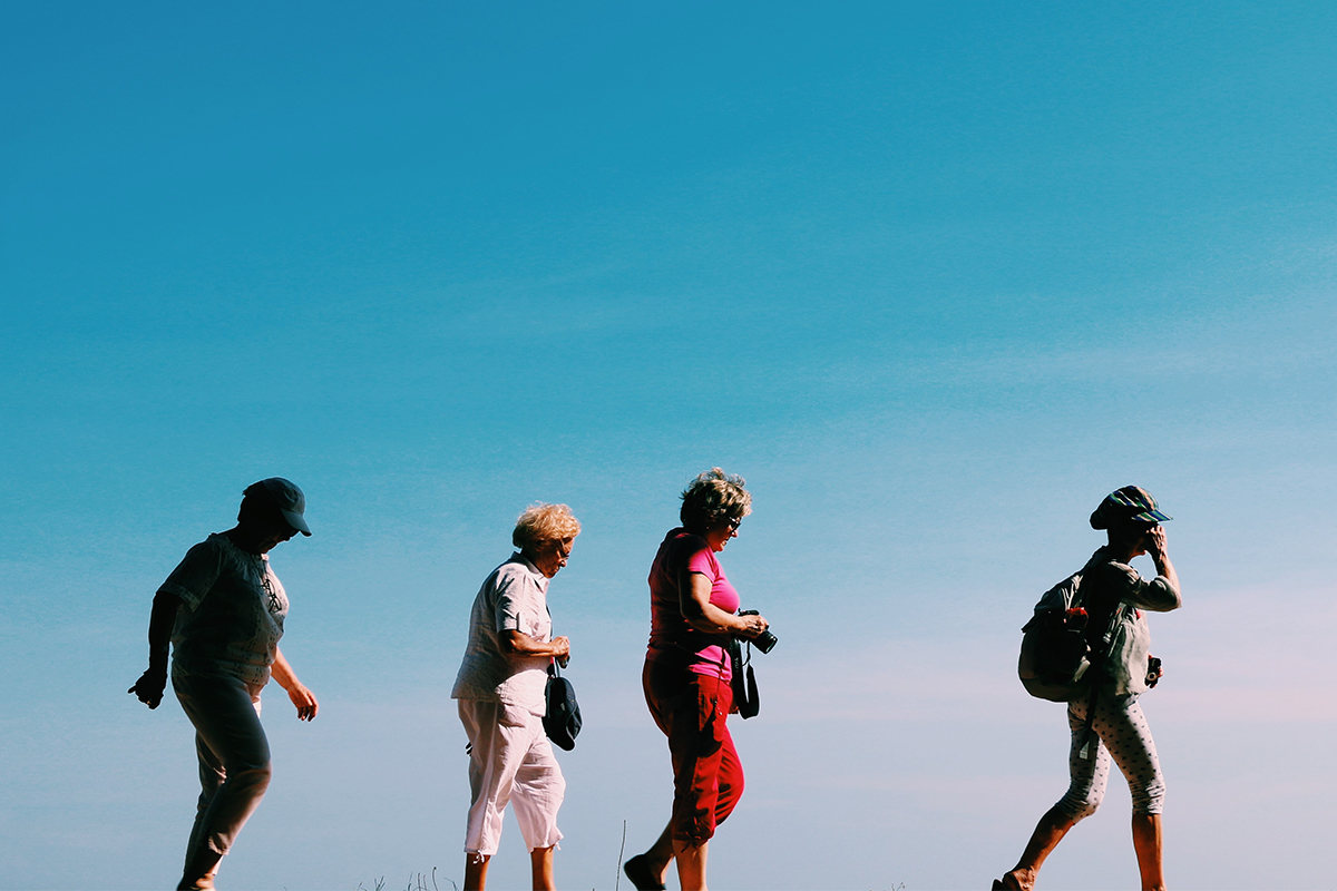 old people travel