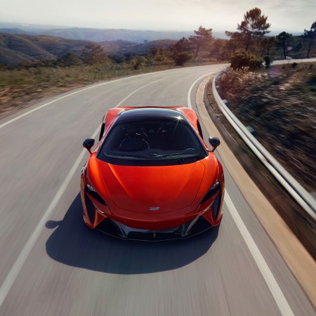 McLaren Artura plug-in hybrid supercar