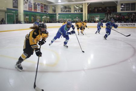 Connecticut Whale vs Boston Pride. National Women's Hockey League.