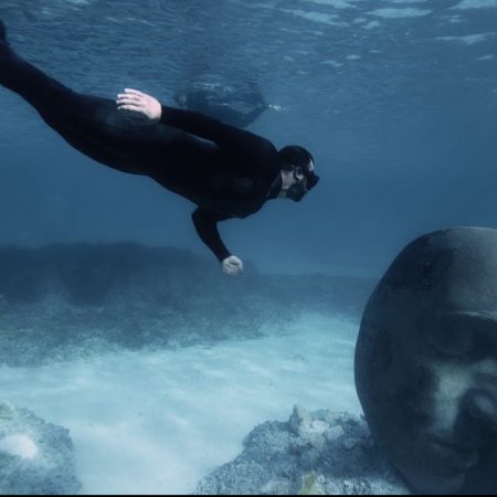 Underwater sculpture