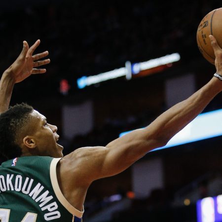 Giannis Antetokounmpo drives for a layup