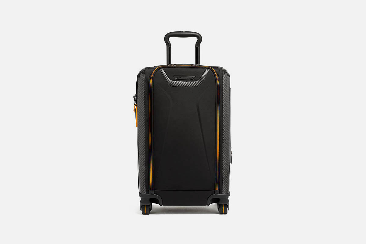 Aero International Expandable 4 Wheel Carry-On