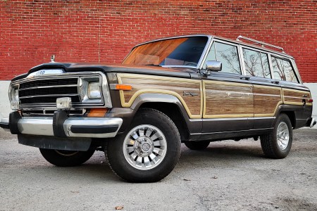 What I Wish I Knew Before I Bought a 1987 Jeep Grand Wagoneer