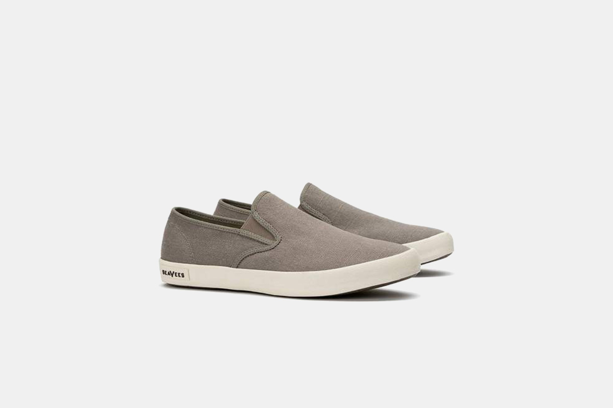 baja slip on