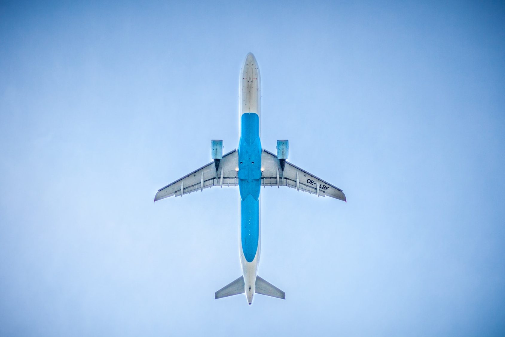 Jet seen from below