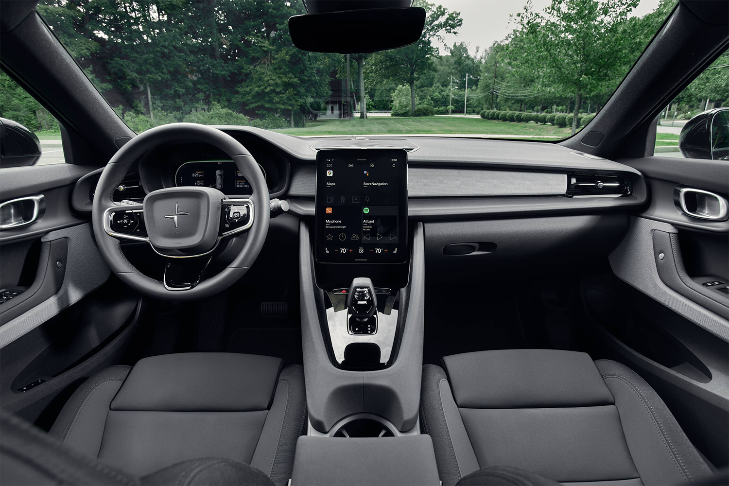 The front dash of the 2021 Polestar 2 EV